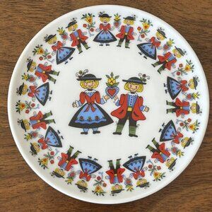 Austria Souvenir Trinket Ring Dish Schlogl VIenna Folk Art Boys Girls Porcelain